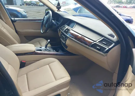 2013 BMW X5 xDrive35I из США, поврежденный, VIN 5UXZV4C50D0E11753